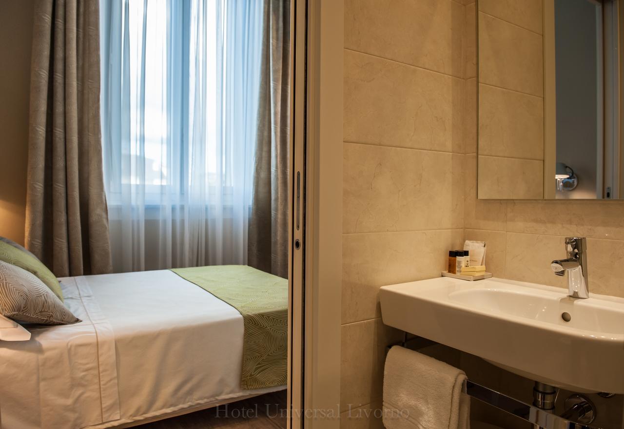 Hotel Universal リヴォルノ エクステリア 写真